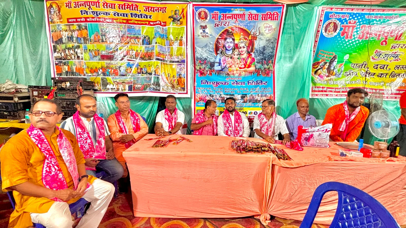 सेवा ही धर्म: जयनगर में ‘माँ अन्नपूर्णा’ कांवड़ सेवा शिविर बना मानवता की मिसाल