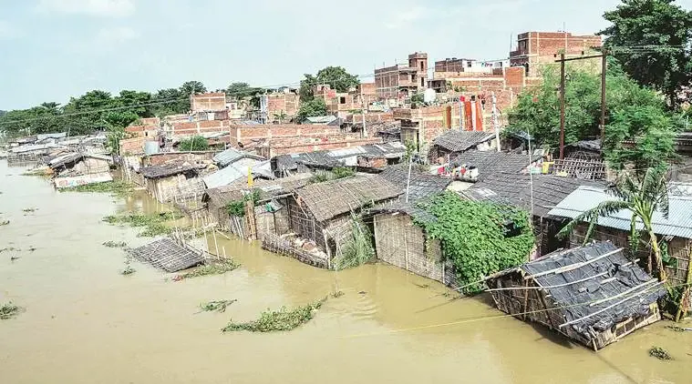Bihar Flood: गंगा के बढ़ते जलस्तर से बिहार के 8 जिलों में बाढ़ का खतरा, भागलपुर में तटबंध टूटा; गांव छोड़ने लगे लोग