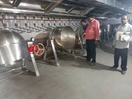 74 स्कूलों के बच्चे खाएंगे डिब्बाबंद खाना