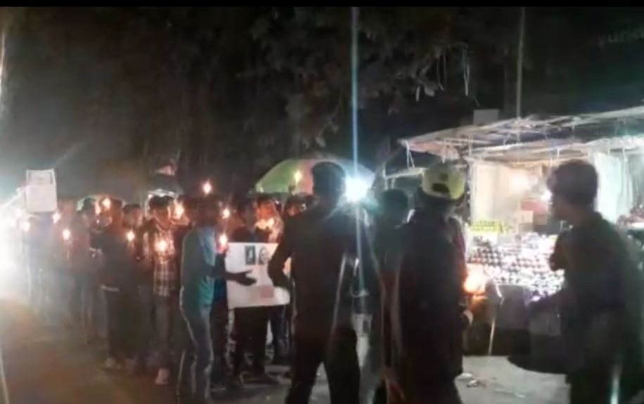 प्रियंका रेड्डी रेप कांड पे अररिया में कैंडल मार्च प्रदर्शन