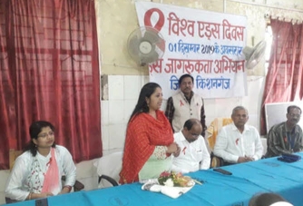 एड्स दिवस पर निकाली गई जागरूकता रैली