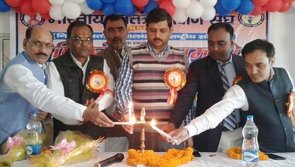 निजी स्कूलों की बदौलत ही शिक्षा में हो रहा है सुधार