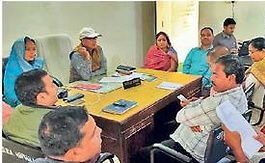 कॉमन सेंटर ने बनाया हेल्थ कार्ड प्रभारी चिकित्सा पदाधिकारी को काम में तेजी लाने का निर्देश कॉमन सेंटर ने बनाया हेल्थ कार्ड प्रभारी चिकित्सा पदाधिकारी को काम में तेजी लाने का निर्देशलोहिया…