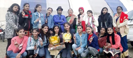 राज्य स्तरीय युवा उत्सव में जिला के तीन टीमे सफल