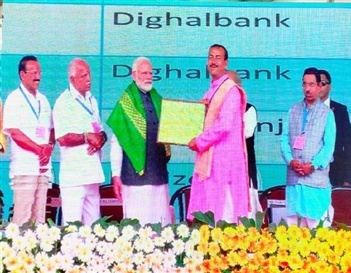 किशनगंज के किसान को तुमकुमर में मिला कर्मण पुरस्कार