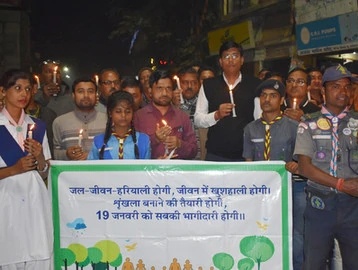 355 किमी लंबी शृंखला में खड़े होंगे लोग