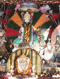 माघ मेला के अवसर पर उमड़े श्रद्धालु