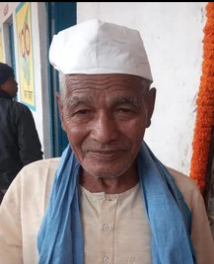 नारायण ने स्कूल के लिए जमीन दान की