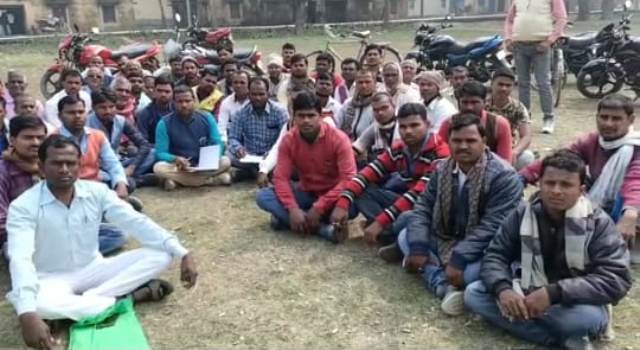 मधेपुरा:- चौसा में वार्ड सचिव संघ की हुई बैठक कई महत्वपूर्ण विन्दुओं पर हुई चर्चा