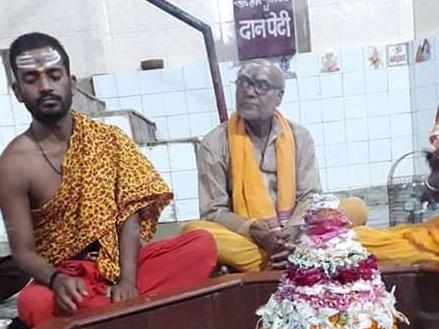 हर हर महादेव, भारत के प्रधानमंत्री से धर्म स्थान को भी जनता कर्फियू सामिल कर ट्रस्ट प्रधान ने 24 घंटा के लिए बंद किया जाता है