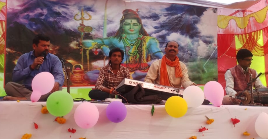 मधेपुरा:- शिव जगत गुरू है अर्थात संसार के जितने भी लोग है सभी उनके शिष्य हैं :- गुरु भाई अशोक