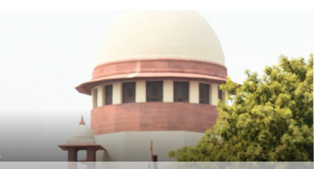 शीर्ष अदालत ने बुधवार को निर्देश दिया था कि निजी प्रयोगशालाओं को राष्ट्रीय संकट के समय में परोपकारी होने की आवश्यकता को देखते हुए कोरोनावायरस परीक्षण निशुल्क करना चाहिए।