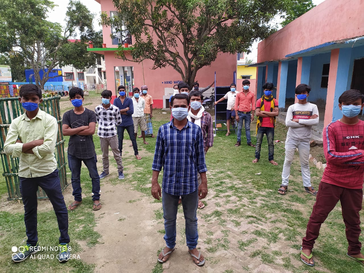 कटिहार: क्वारंटाइन सेंटर से छुट्टी