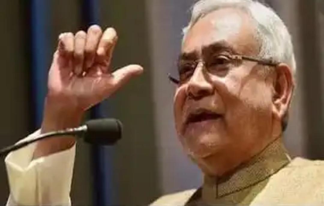 लालू - नीतीश के करीबी नेता की भविष्यवाणी - नीतीश कुमार नहीं बनेंगे अगले मुख्यमंत्री! राजनीतिक उथल-पुथल बढ़ गई