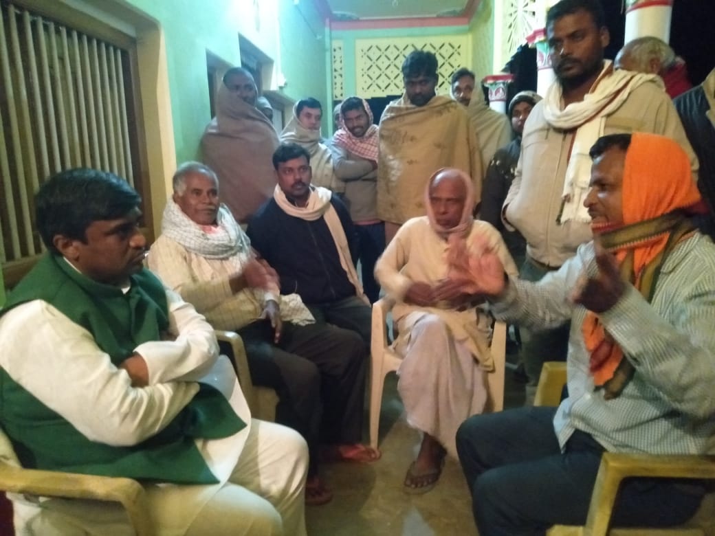 कार्तिक पूर्णिमा को प्रशासनिक कुव्यवस्था के कारण दो सगे भाइयों के डुबकर मौत का मामला तुल पकड़ता जा रहा है।