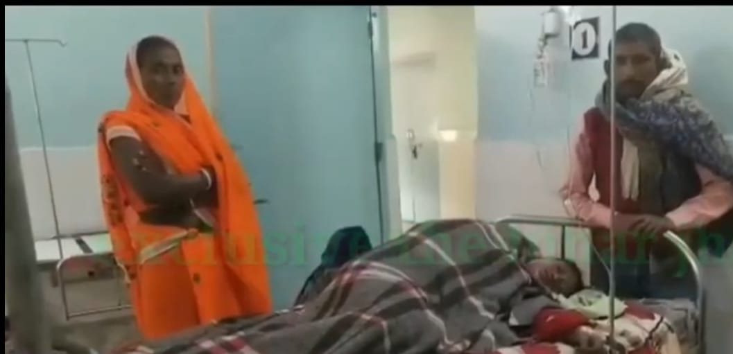 फैमिली मीसअंडरस्टैंडिंग पत्नी नें गुस्से में आकर छिड़का किरोसीन तो पति ने जला दी तिली, मौत