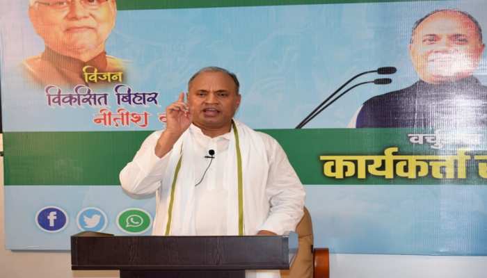 नीतीश ने साफ़ कह दिया कि मेरे बाद तो आरसीपी सिंह ही हैं