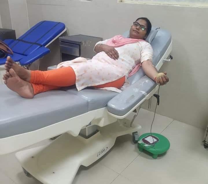 कहते हैं जब कोई नहीं आता तब आते हैं फरिश्ते