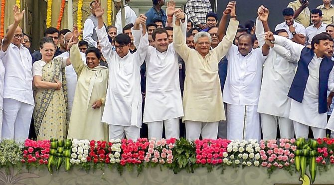 भाजपा अल्पसंख्यक मोर्चा के प्रदेश प्रवक्ता ने बिहार बन्द पूरी तरह असफल बताया।