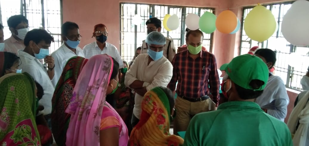 विश्व योग दिवस के अवसर पर पूर्व से निर्धारित मिशन 30000 लाभुकों को वैक्सीनेशन