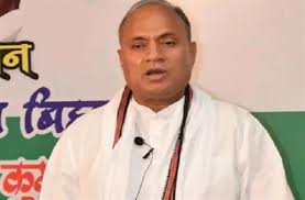 जदयू ने कांग्रेस को डूबता हुआ जहाज बताया