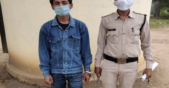 तीन साल से फरार दुष्कर्म का आरोपी गिरफ्तार