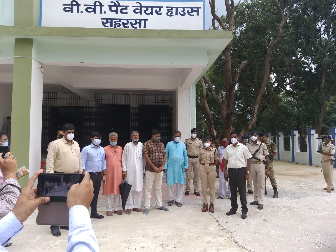 समाहरणालय परिसर में अवस्थित EVM एंव VVPAT गोदाम का निरीक्षण