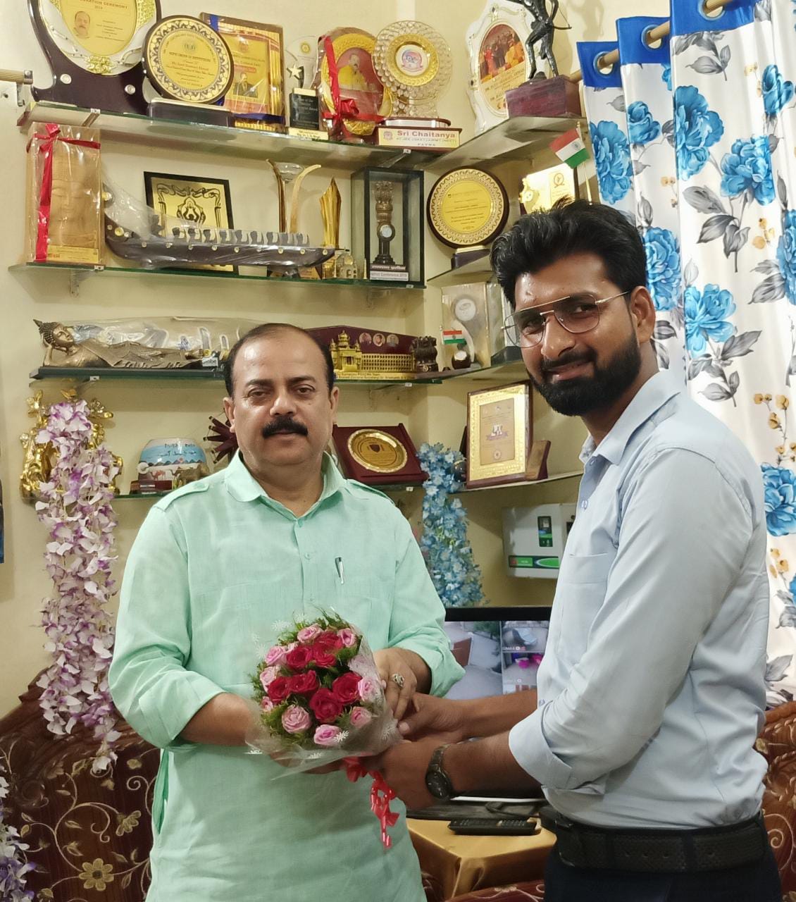 प्राइवेट कोचिंग के समस्याओं को लेकर ऑल इंडिया प्राइवेट कोचिंग एसोसिएशन के संस्थापक अध्यक्ष शमायल अहमद से शिष्टाचार मुलाकात की