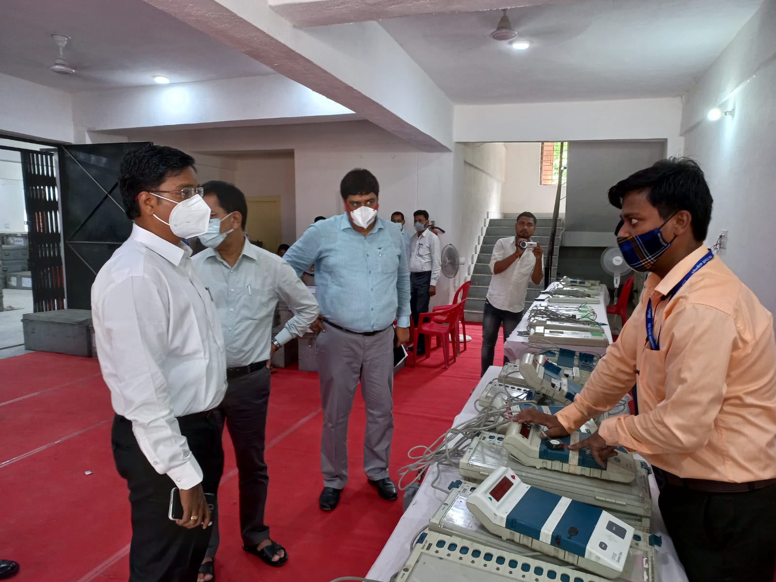आगामी पंचायत आम चुनाव 2021 के संदर्भ में EVM का प्रथम स्तरीय जांच (FLC) कार्य का निरीक्षण