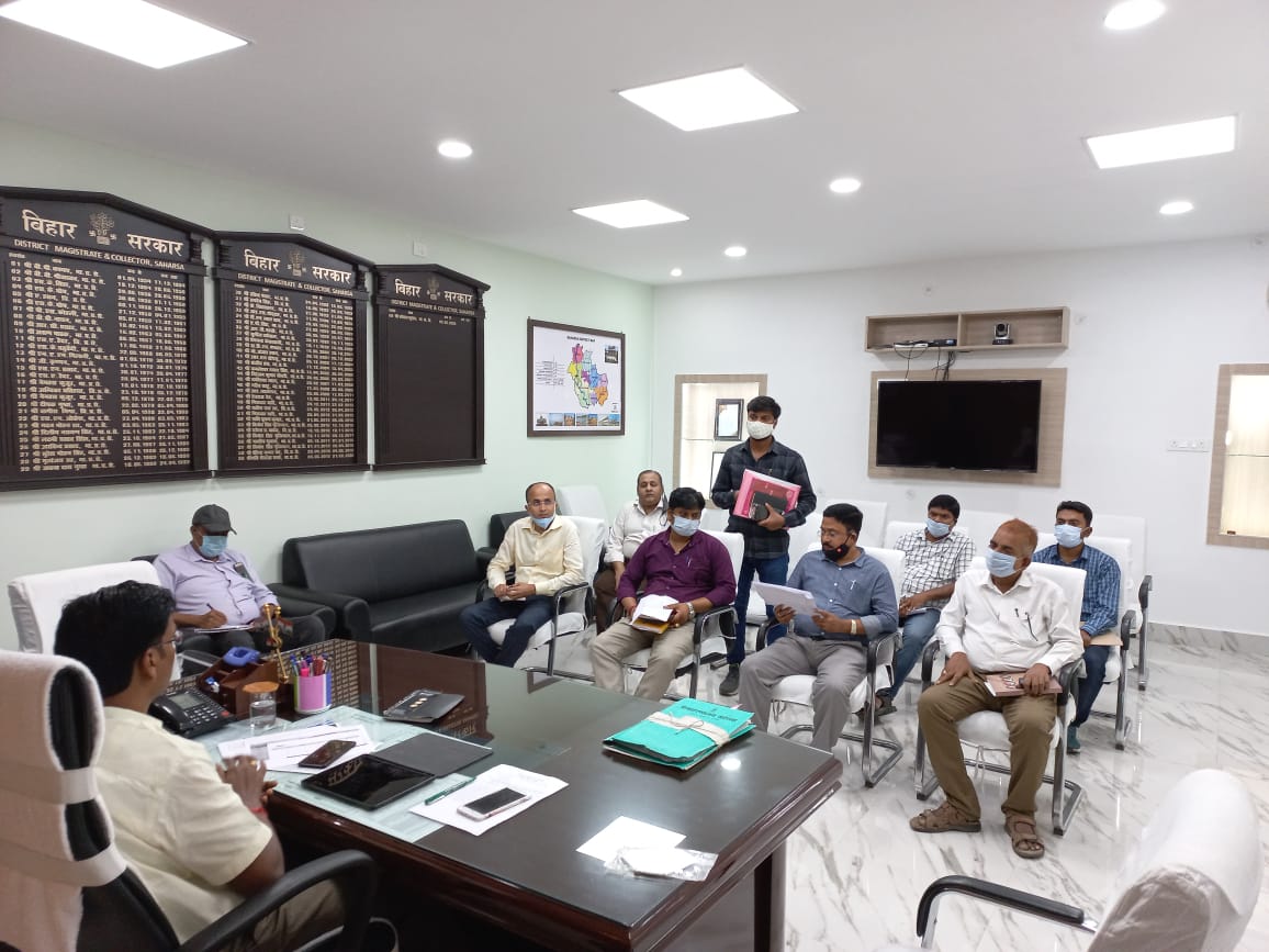 पथ निर्माण विभाग एवं बुडको द्वारा निर्मित एवं निर्माणाधीन नाला निर्माण के सन्दर्भ में समीक्षात्मक बैठक
