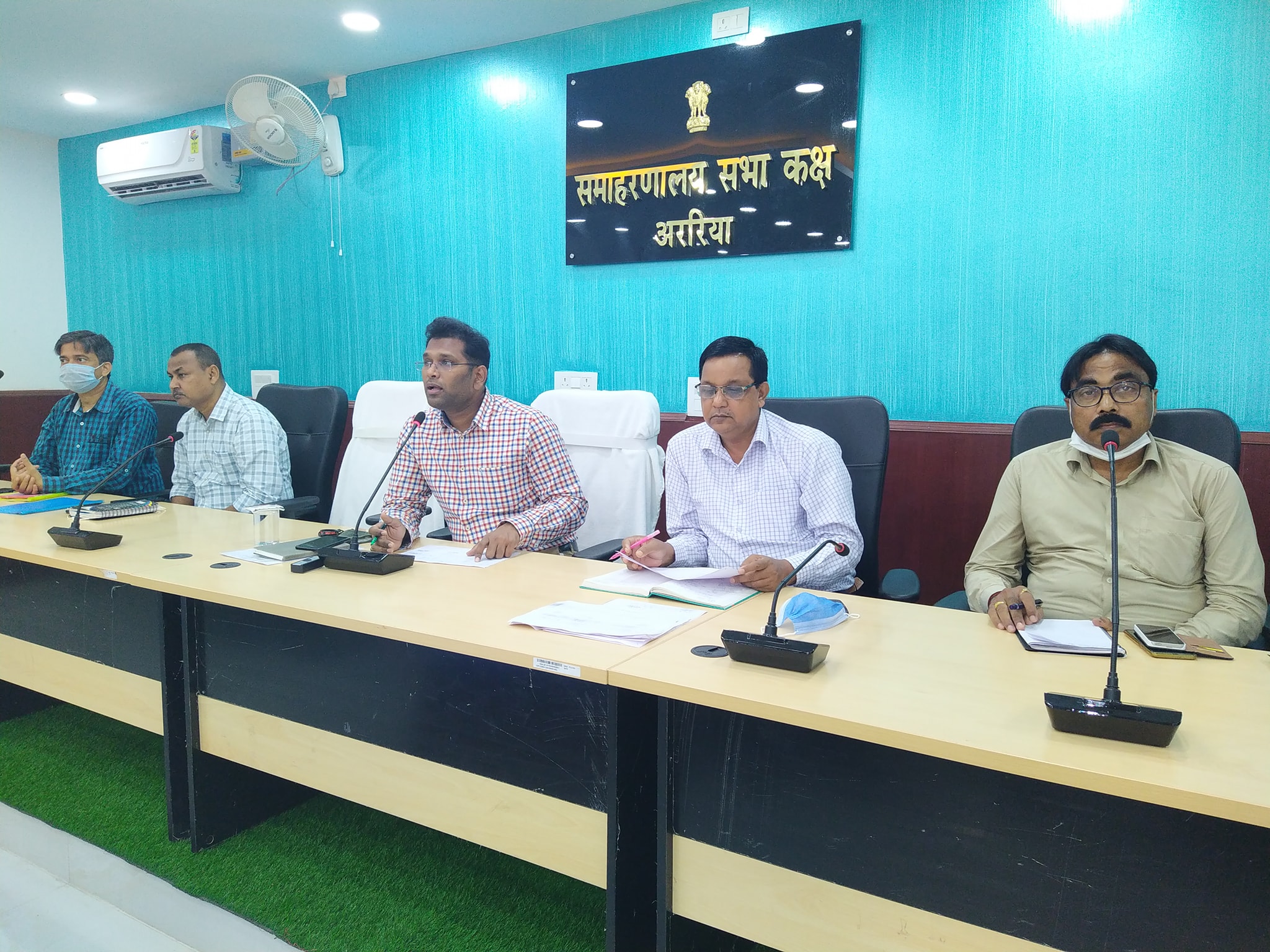 जल जीवन हरियाली के तहत जिला मत्स्य टास्क फोर्स की बैठक