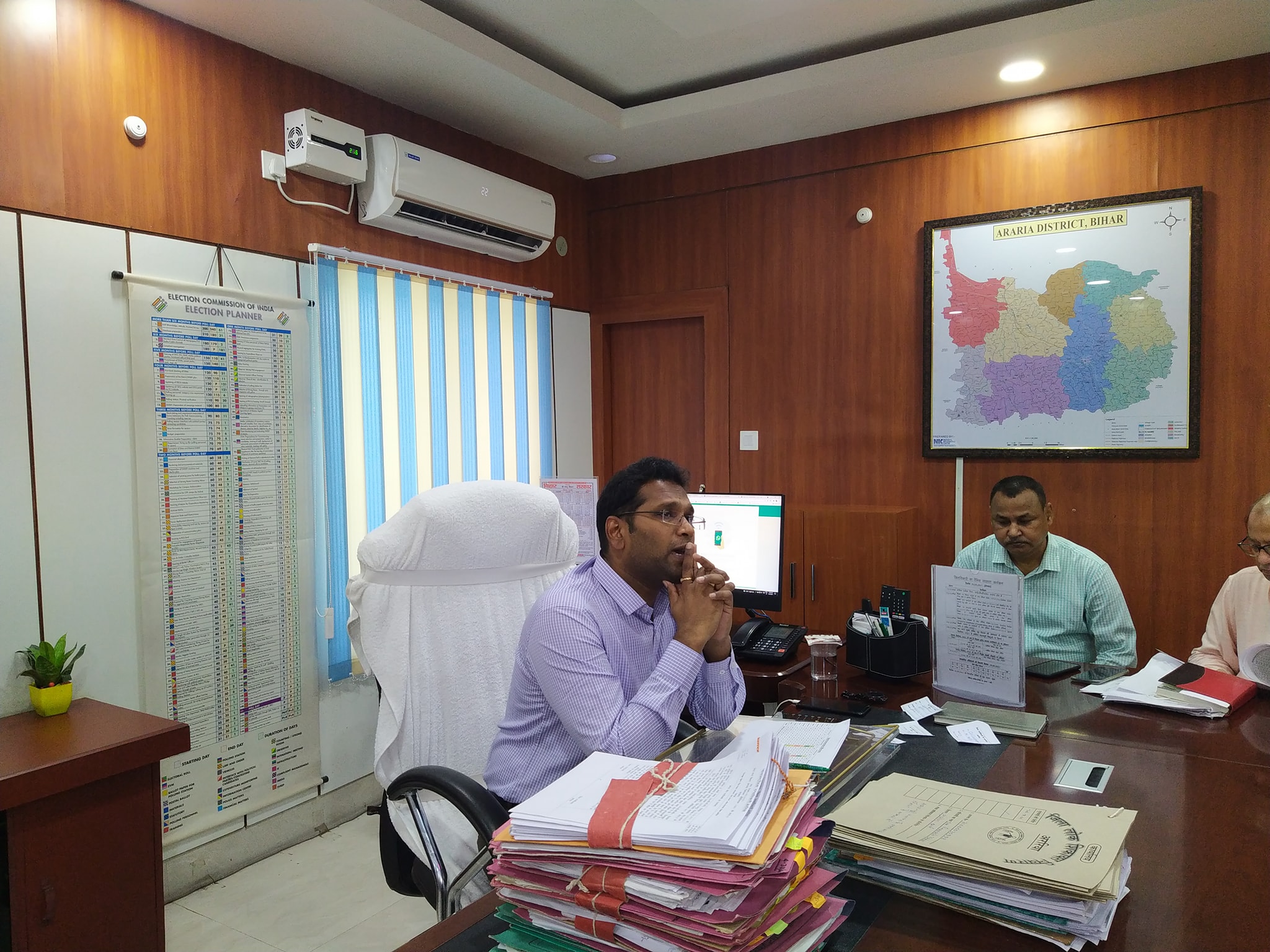 कोविड टीकाकरण महा अभियान 17 सितंबर 2021 के कार्य एवं उपलब्धियों को लेकर समीक्षात्मक बैठक