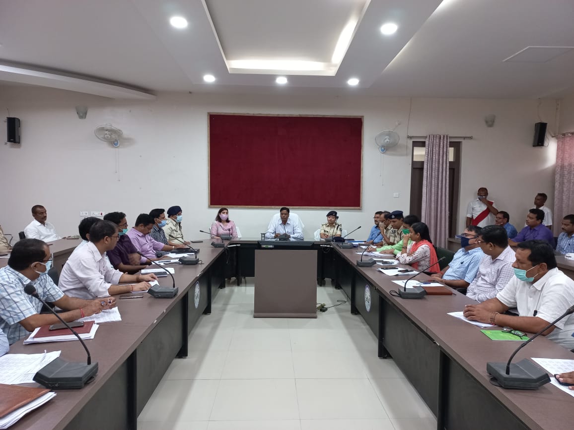 सत्तरकटैया प्रखंड में होने वाली पंचायत चुनाव को स्वच्छ एव शांतिपूर्ण मतदान सम्पन्न कराने हेतु संयुक्त ब्रीफिंग की गई |