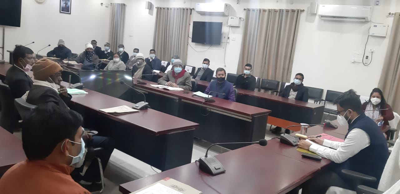 पूर्णिया जिला पदाधिकारी श्री राहुल कुमार की अध्यक्षता में जिला स्तरीय अभियोजन संबंधी समीक्षा बैठक