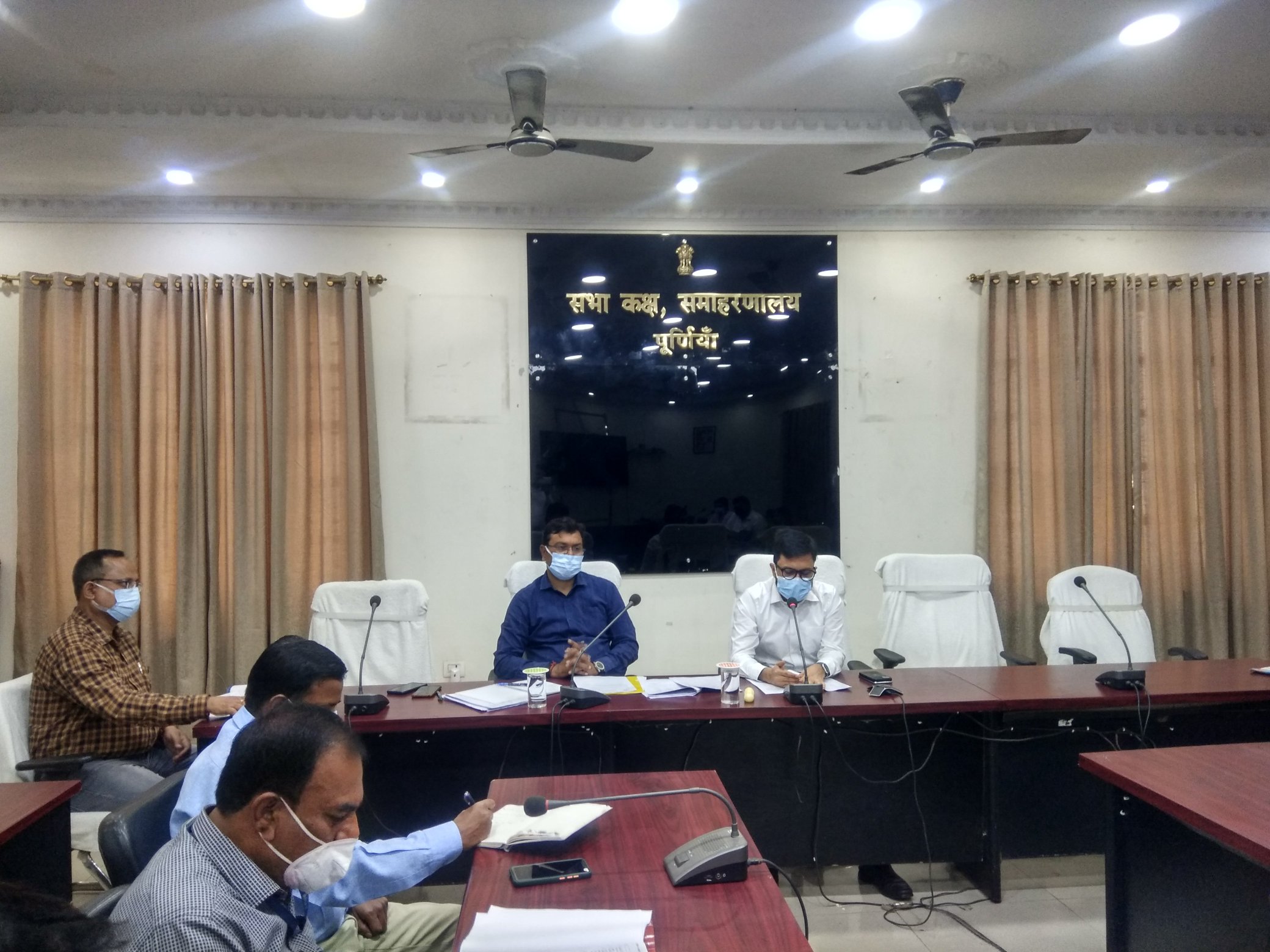 जिला औद्योगिक नवप्रवर्तन परामर्श दात्री समिति की समीक्षा बैठक