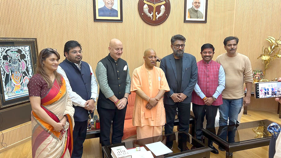 फिल्म TheKashmirFiles मजहबी कट्टरता व आतंकवाद की अमानवीय विभीषिका को निर्भीकता से प्रकट