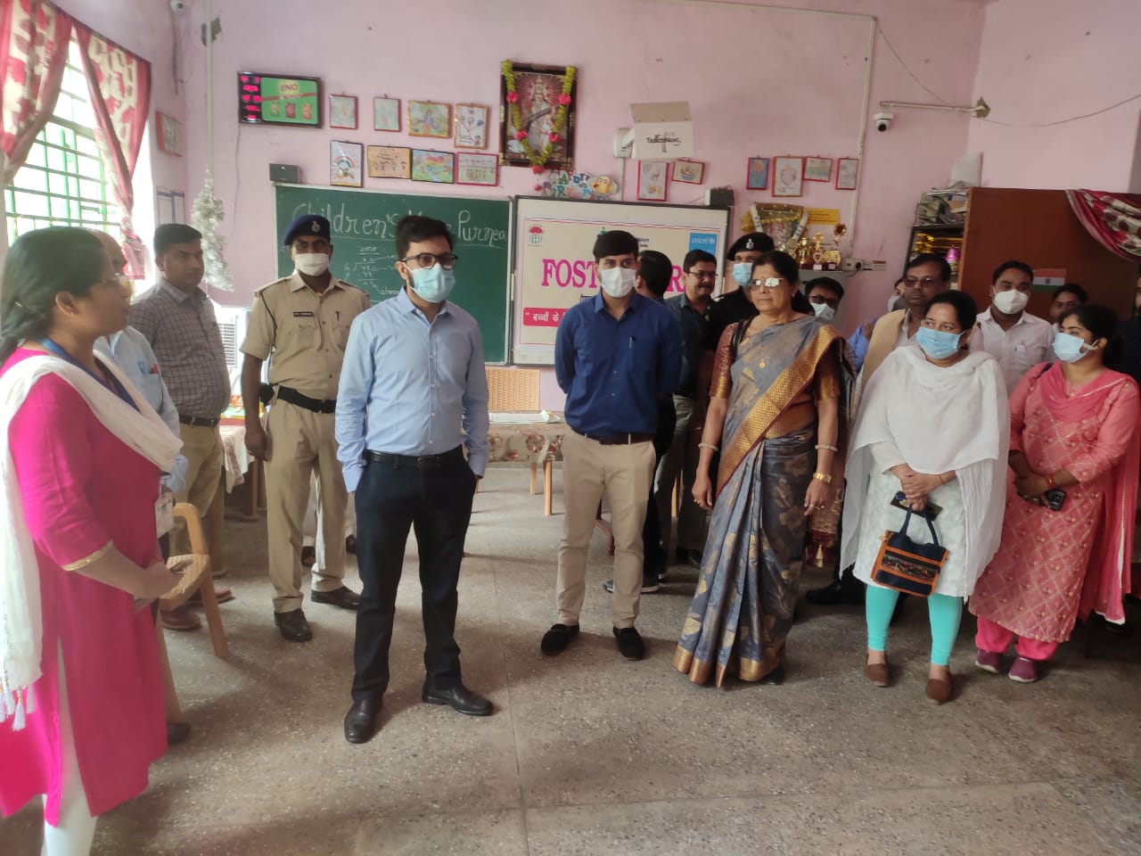 जिला निरीक्षण समिति द्वारा बाल /बालिका/पर्यवेक्षण गृह एवं विशिष्ट दत्तक ग्रहण संस्थान का निरीक्षण