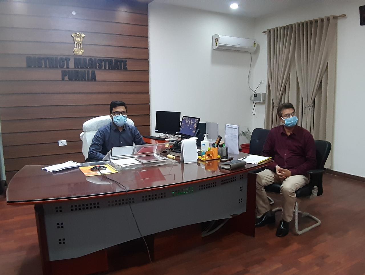 पूर्णिया मुख्य सचिव बिहार की अध्यक्षता में वीडियो कॉन्फ्रेंसिंग के माध्यम से आपदा प्रबंधन विभाग से संबंधित मुद्दों की समीक्षा