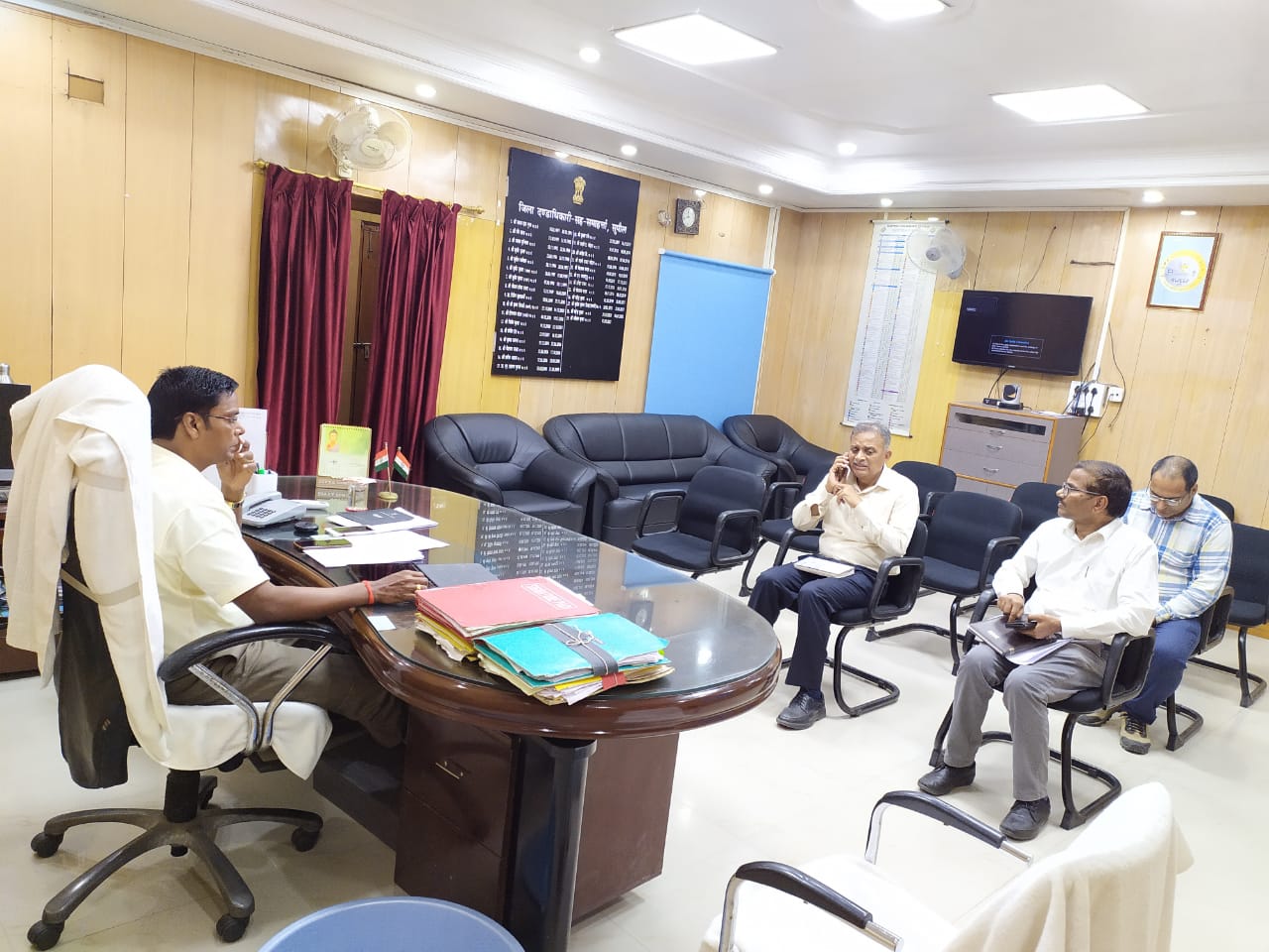एनएच-327(A) के कार्यो की प्रगति को लेकर समीक्षा बैठक