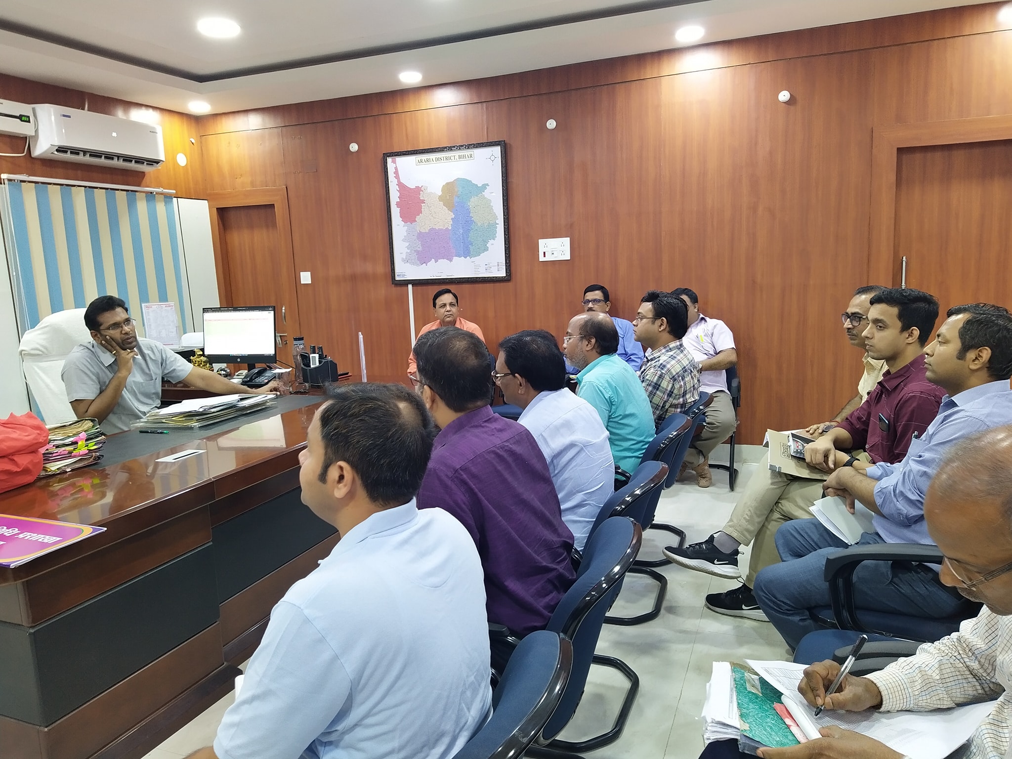 जिला स्तरीय पदाधिकारियों के साथ बैठक आयोजित