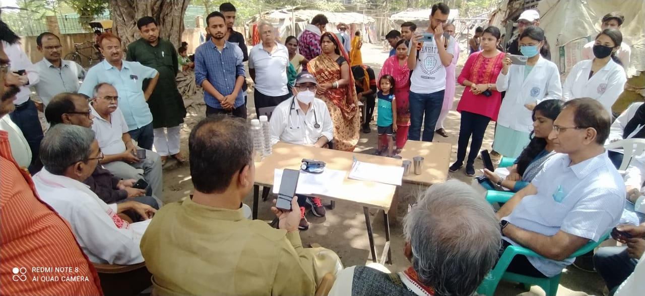 सेवा भारती एवं नेशनल मेडकोज आर्गेनाईजेशन द्वारा पटना के राजेन्द्र नगर की शाखा बस्ती में आयोजित स्वास्थ्य जाँच शिविर