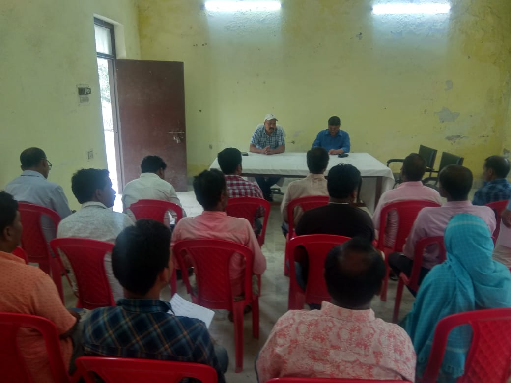 सुपौल के द्वारा जूट उत्पादक किसान समूहों के साथ बैठक