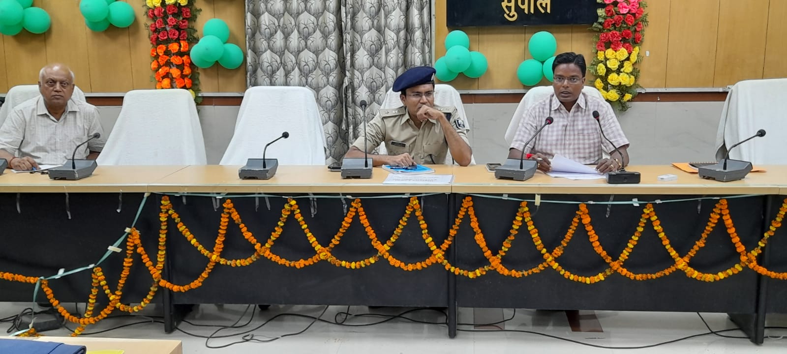 सुपौल की अध्यक्षता में अभियोजन से संबंधित की बैठक