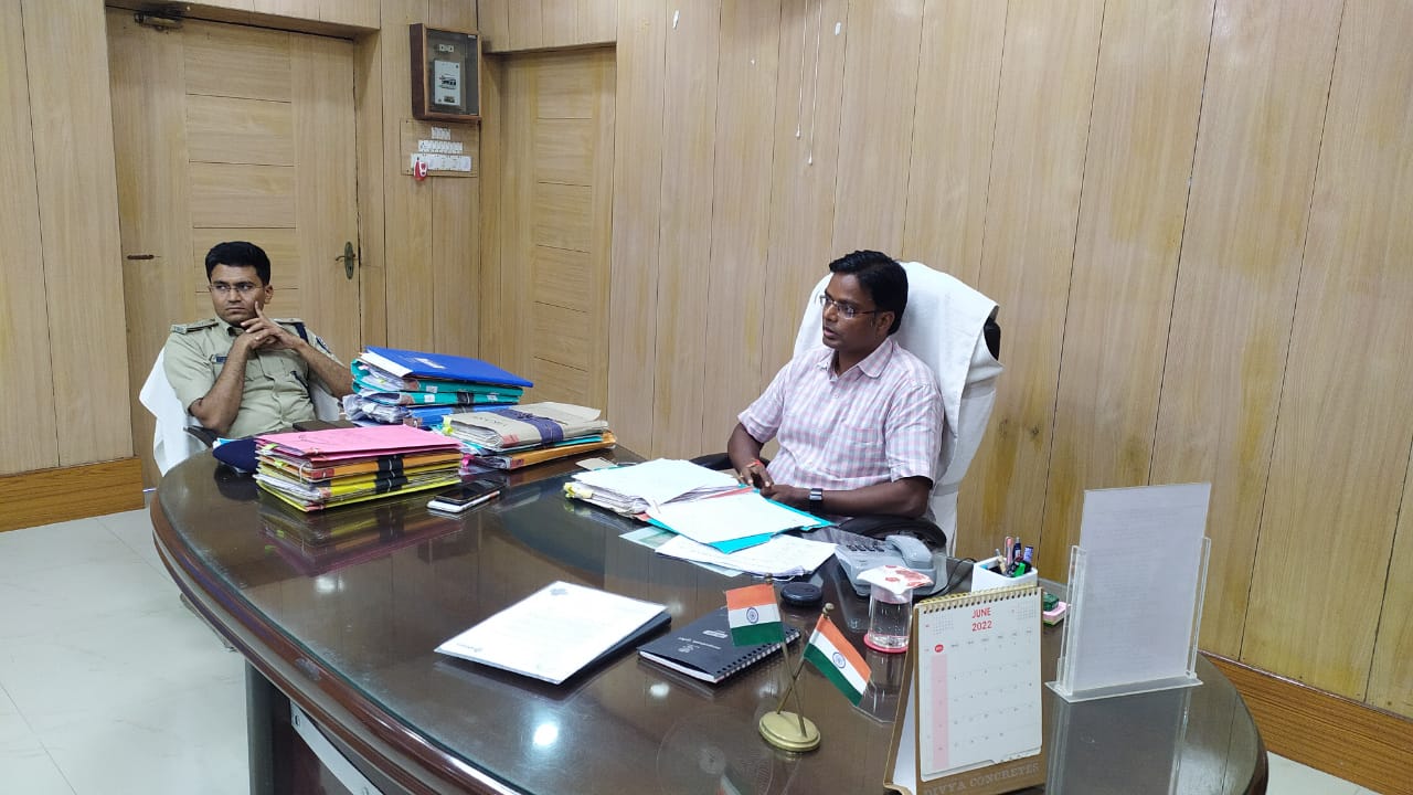 सुपौल की अध्यक्षता में शराबबंदी से संबंधित समीक्षा बैठक
