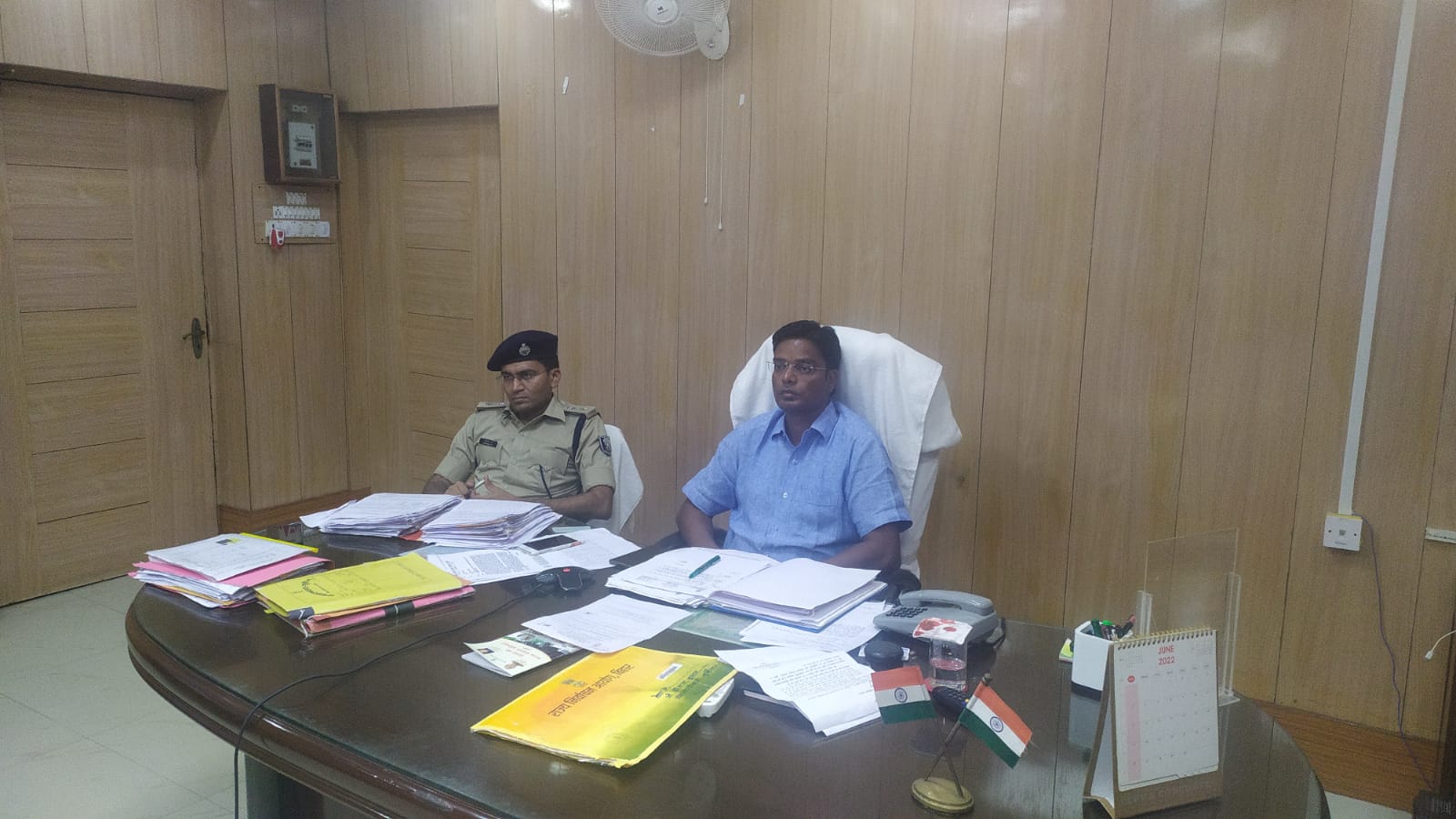 विधि व्यवस्था संधारण हेतु सुपौल ने वीडियो कॉन्फ्रेंसिंग के माध्यम से भाग लिए।
