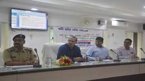 Purnia:- चेक पोस्ट पर बढ़ाएं सख्ती, पुलिस बढ़ाए गिरफ्तारी