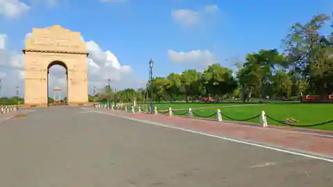 हरियाली की चादर समेटे रोशनी से नहाया रहेगा सेंट्रल विस्टा एवेन्यू, लाल ग्रेनाइट पत्थर से बनाया गया साढ़े 16 किलोमीटर लंबा 'कर्तव्य पथ'