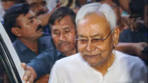 नीतीश की नाक के नीचे 20 हजार लोगों ने ली थी आतंकी ट्रेनिंग, पीएफआई बैन पर बोली बिहार बीजेपी