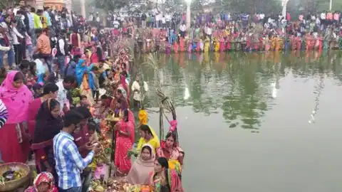छठ महापर्वः पटना के 17 घाट खतरनाक, प्रशासन ने किया यह उपाय; कैसे समझें कि घाट पर खतरा है?
