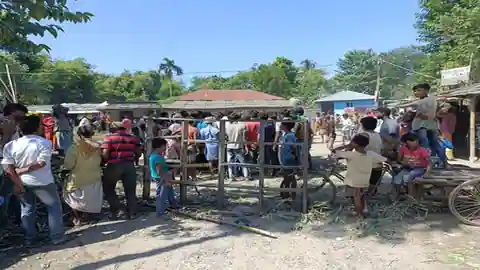 Supaul:- महिला से युवकों ने की मारपीट, विरोध में जाम